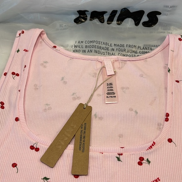 ‼️SOLD‼️SKIMS Soft Lounge Limited Edition Cherry 🍒 Blossom Print TANK size XL - Picture 4 of 8